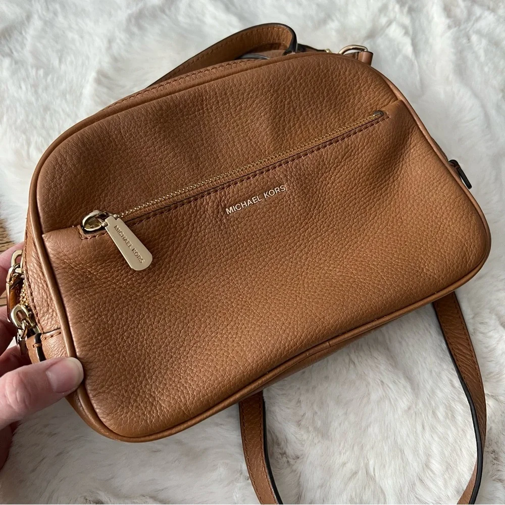 MICHAEL KORS Luka Small Satchel in Acorn Brown with top handle and crossbody